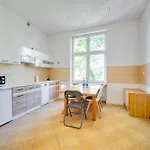 Wooden By Oneapartments Apartmán