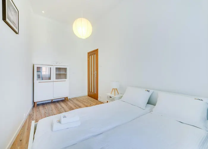 Wooden By Oneapartments 索波特